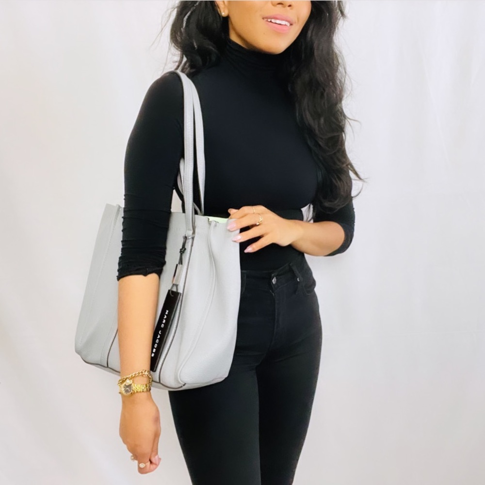 ***SOLD*** Marc Jacobs | Grey Pebble Leather The Tag Tote  27 - Picture 16 of 16